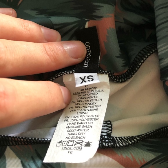 Onzie ⚡️ NWT biker shorts - Picture 4 of 6